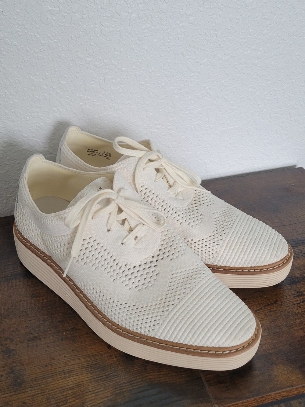 Cole Haan OriginalGrand Platform Stitchlite Oxford Cream Knit W30261
